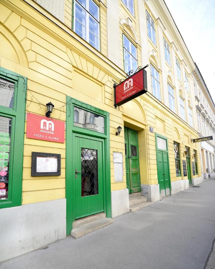 Renovated & Cozy - Close To Museumsquartier Viena Exterior foto